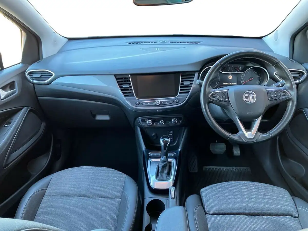 2022-vauxhall-crossland-12-elite-edition-130ps-auto-big-8