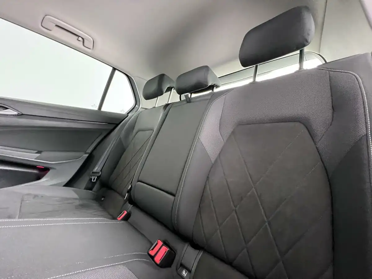 2020-volkswagen-golf-15-etsi-style-150ps-hatchback-big-14