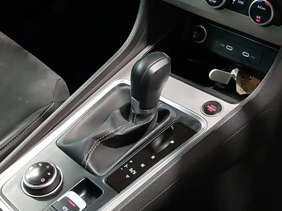 2024-seat-ateca-15-ecotsi-xperience-dsg-big-16