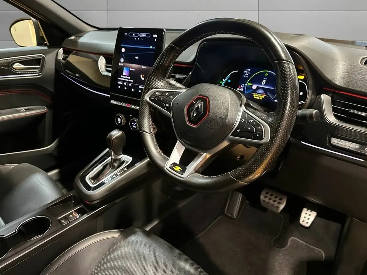 2022-renault-arkana-16-rs-line-big-8