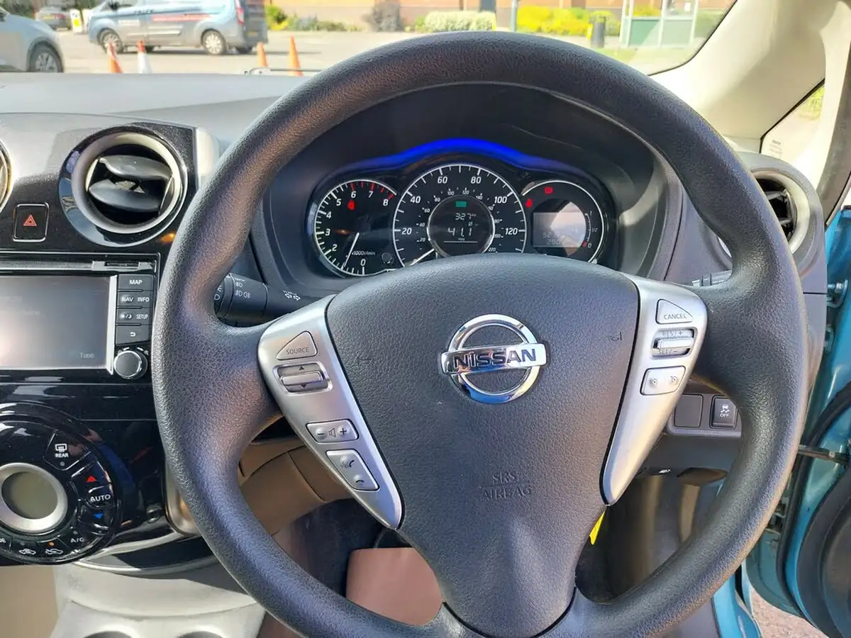 2014-nissan-note-12-acenta-premium-80ps-big-12