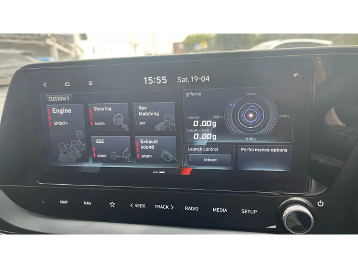 2022-hyundai-i20-n-16-t-gdi-big-32