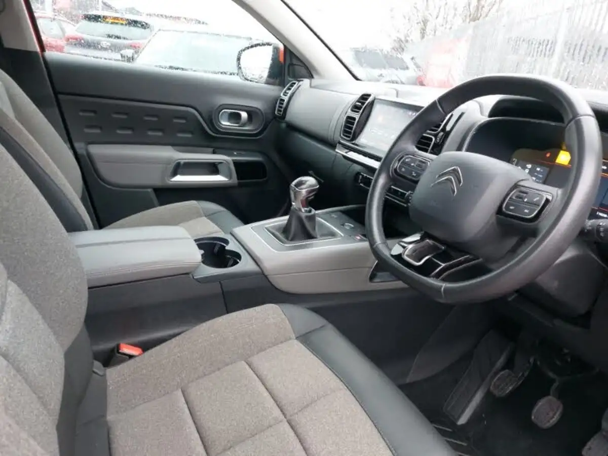 2021-citroen-c5-aircross-12-puretech-shine-big-10
