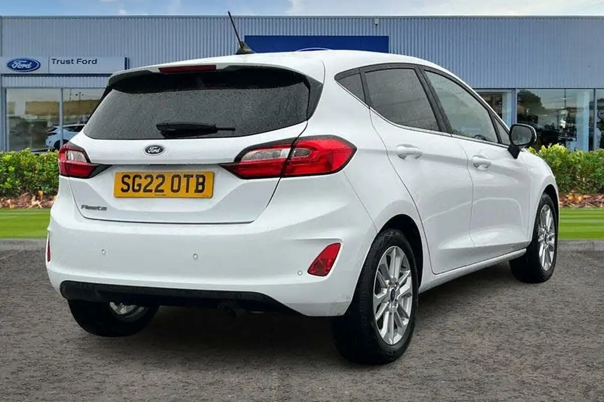 2022-ford-fiesta-10t-titanium-100ps-big-3