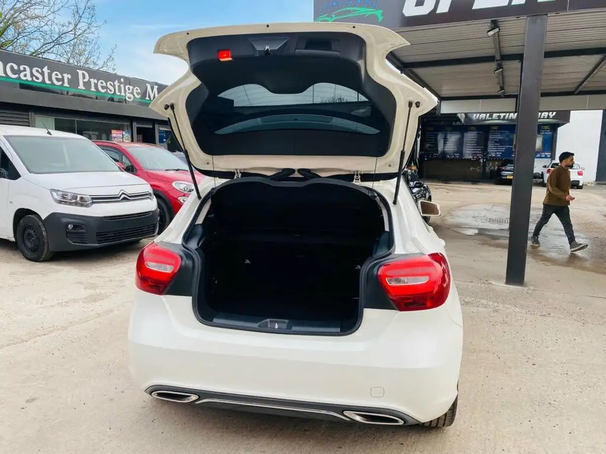 2016-mercedes-benz-a-class-15d-a180d-sport-ss-7g-dct-big-10