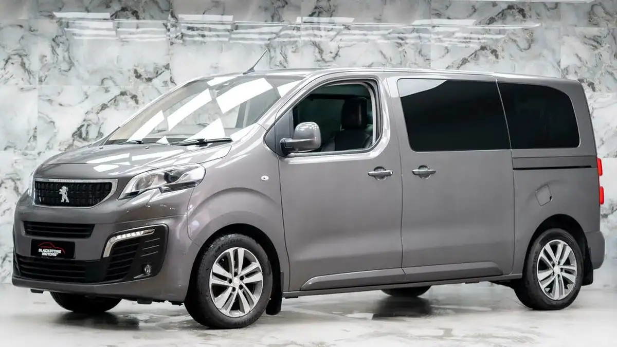 2018-peugeot-traveller-20-bluehdi-allure-20-bluehdi-180ps-standardss-eat8-big-3