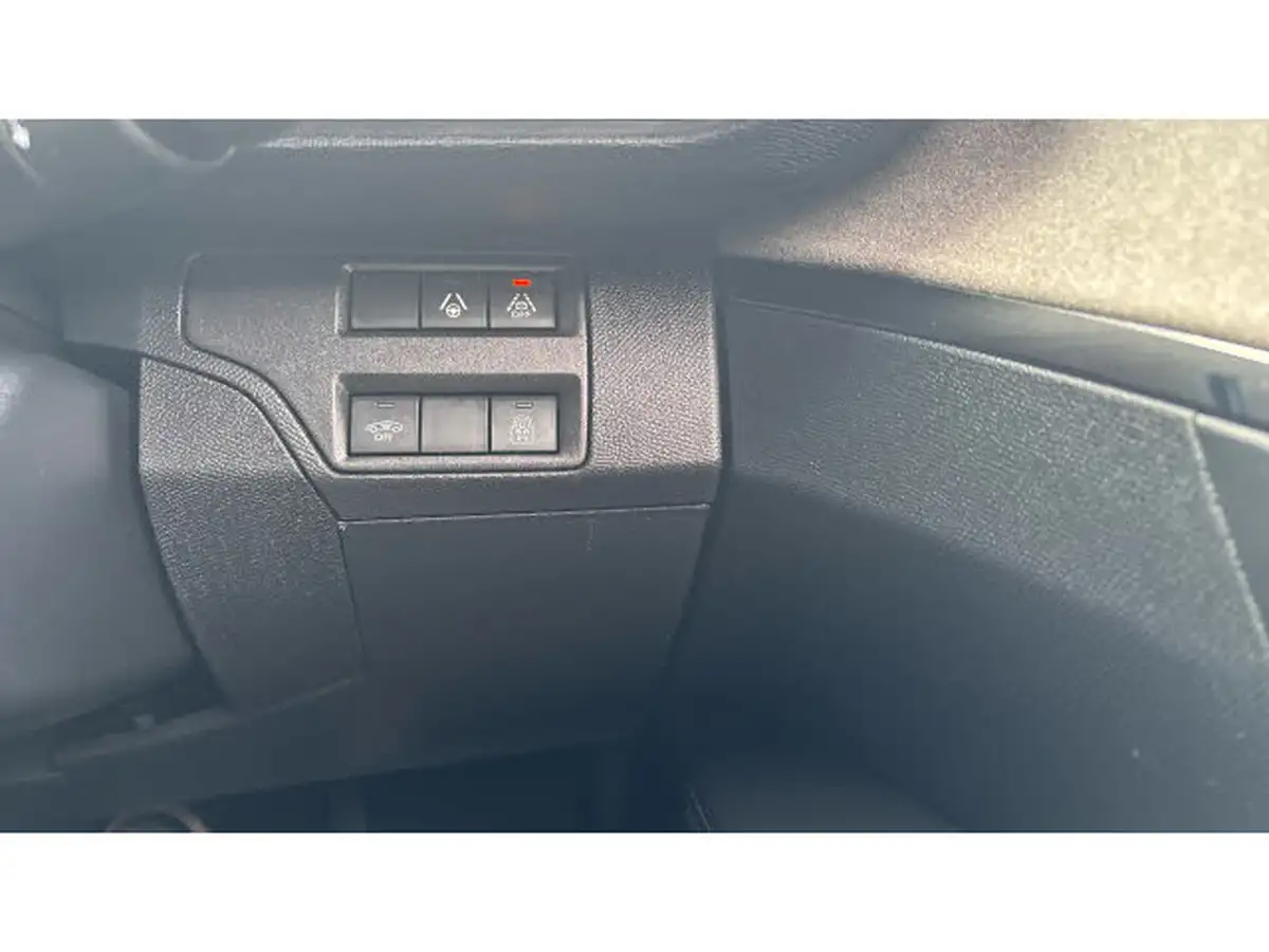 2023-peugeot-3008-suv-15-bluehdi-gt-eat8-big-23