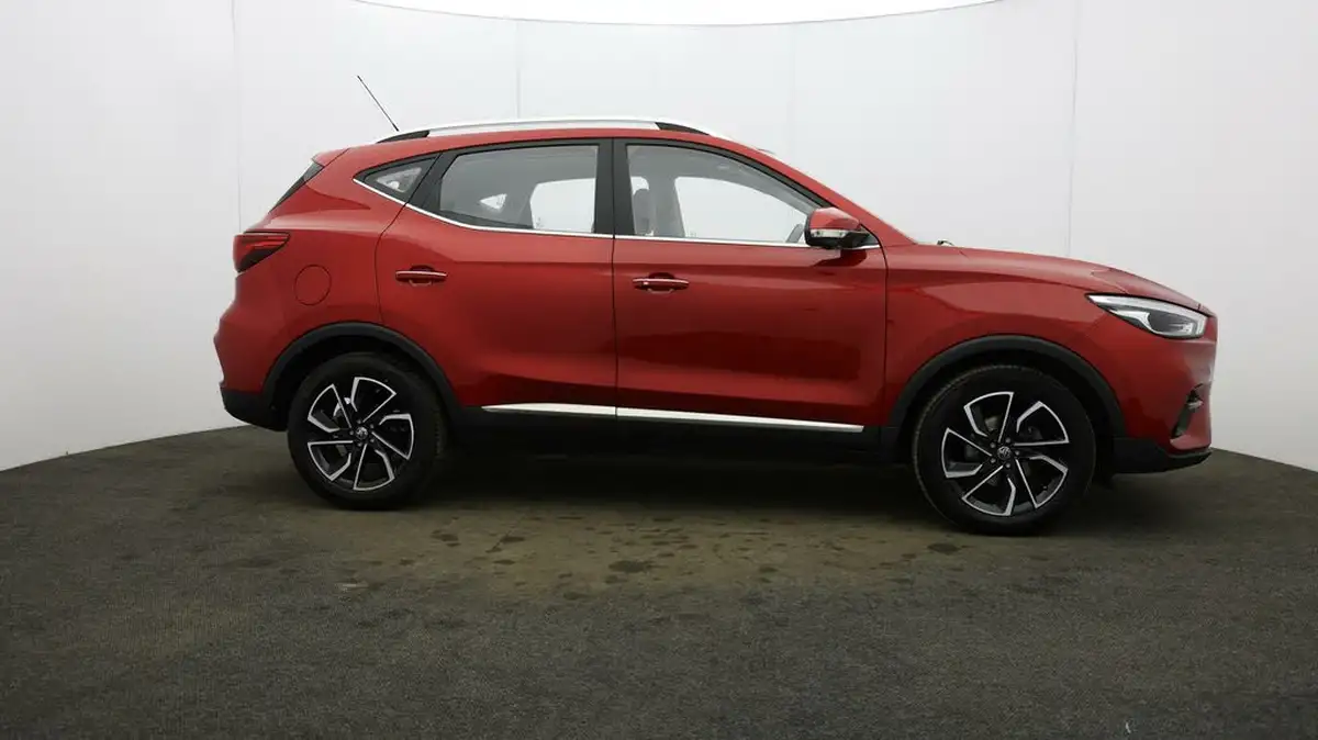 2022-mg-zs-suv-10t-gdi-exclusive-big-43