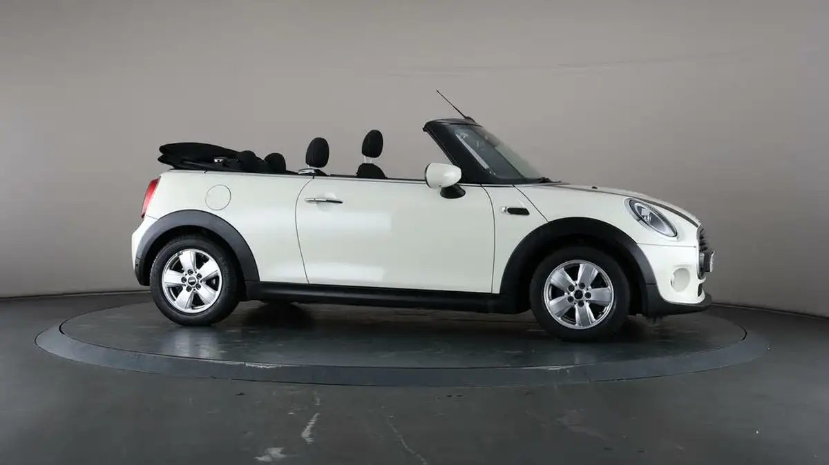 2020-mini-cooper-15-cooper-classic-convertible-2d-big-48