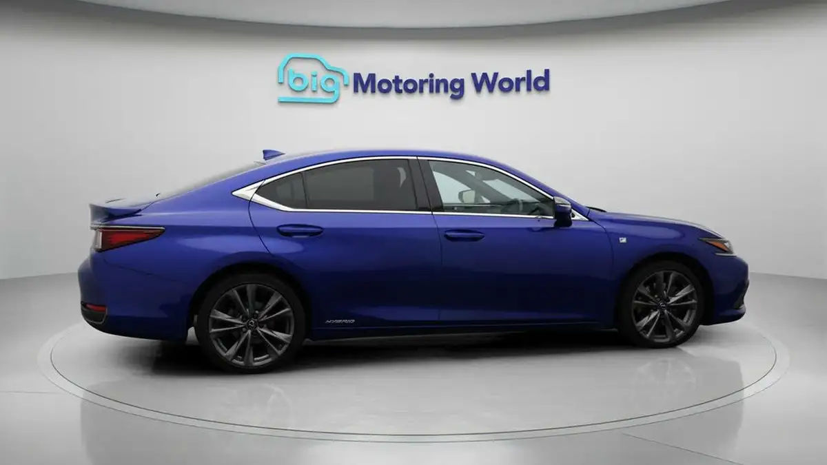 2021-lexus-es-300h-25-f-sport-215bhp-big-8