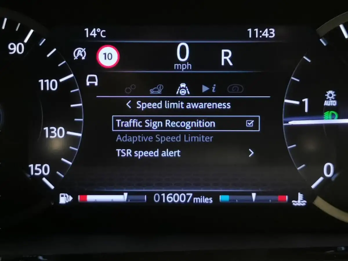 2020-land-rover-range-rover-evoque-20-d180-r-dynamic-s-big-20