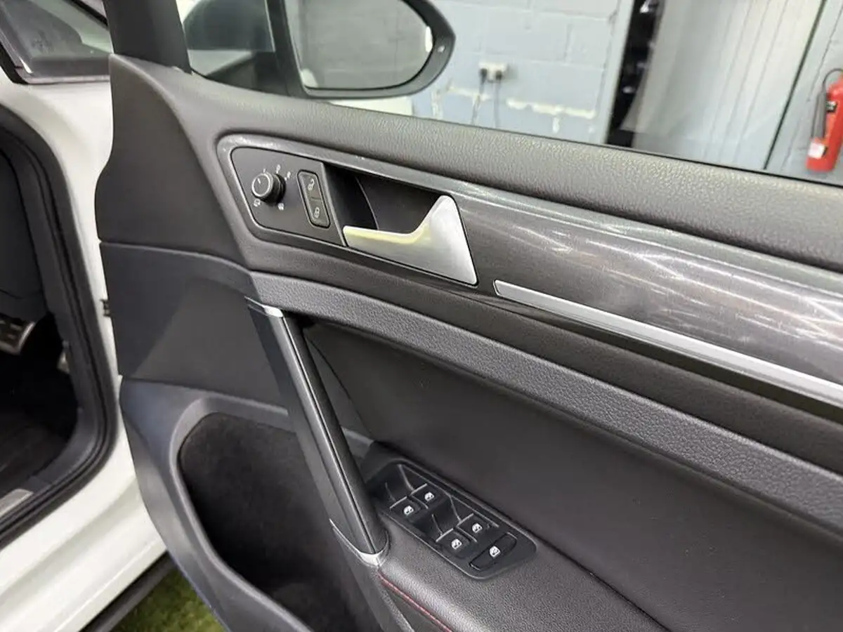 2020-volkswagen-golf-20tdi-match-edition-hatchback-dsg-big-20