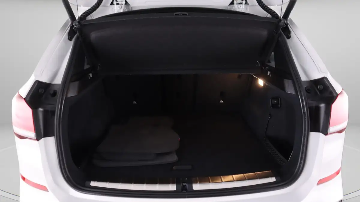 2020-bmw-x1-15-sdrive18i-m-sport-dct-big-17