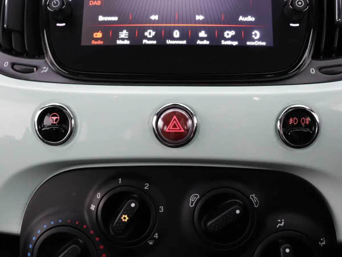 2020-fiat-500-12-lounge-dualogic-big-21