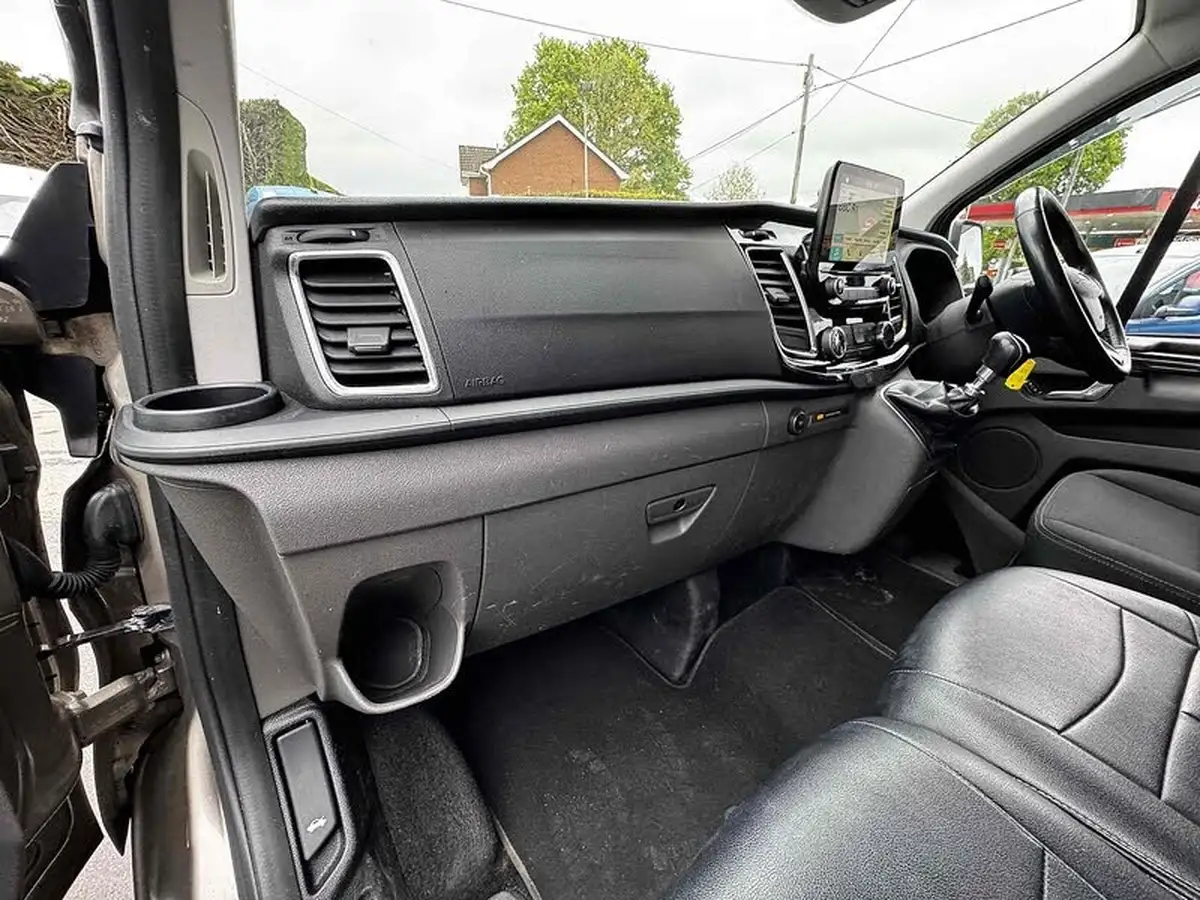 2018-ford-transit-custom-20tdci-320-l1h1-limited-130pseu6-double-cab-in-van-big-21