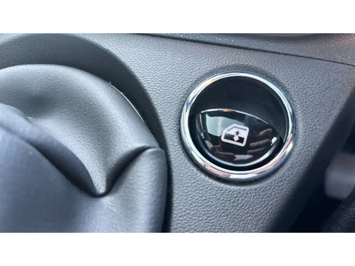 2021-fiat-500-10-dolcevita-big-22