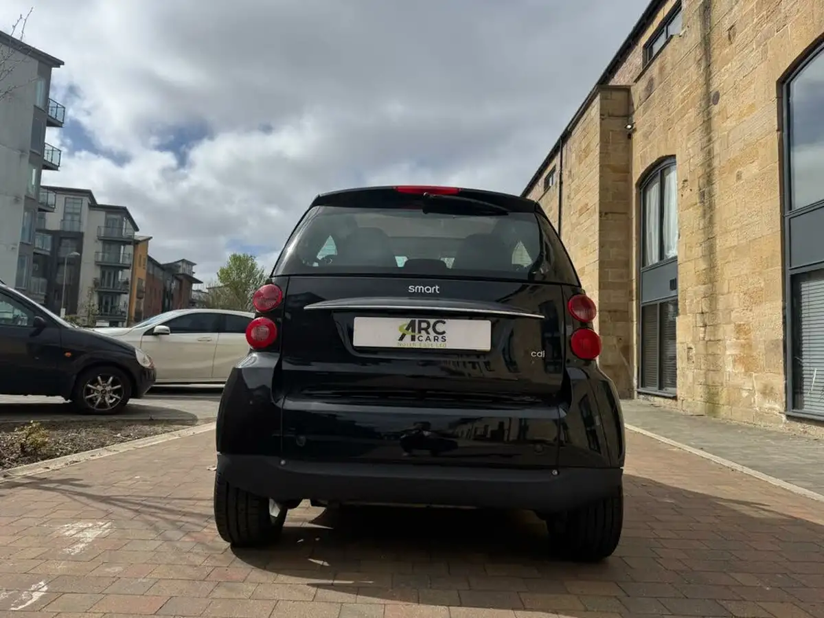 2010-smart-fortwo-08td-pulse-coupe-semi-a-big-5