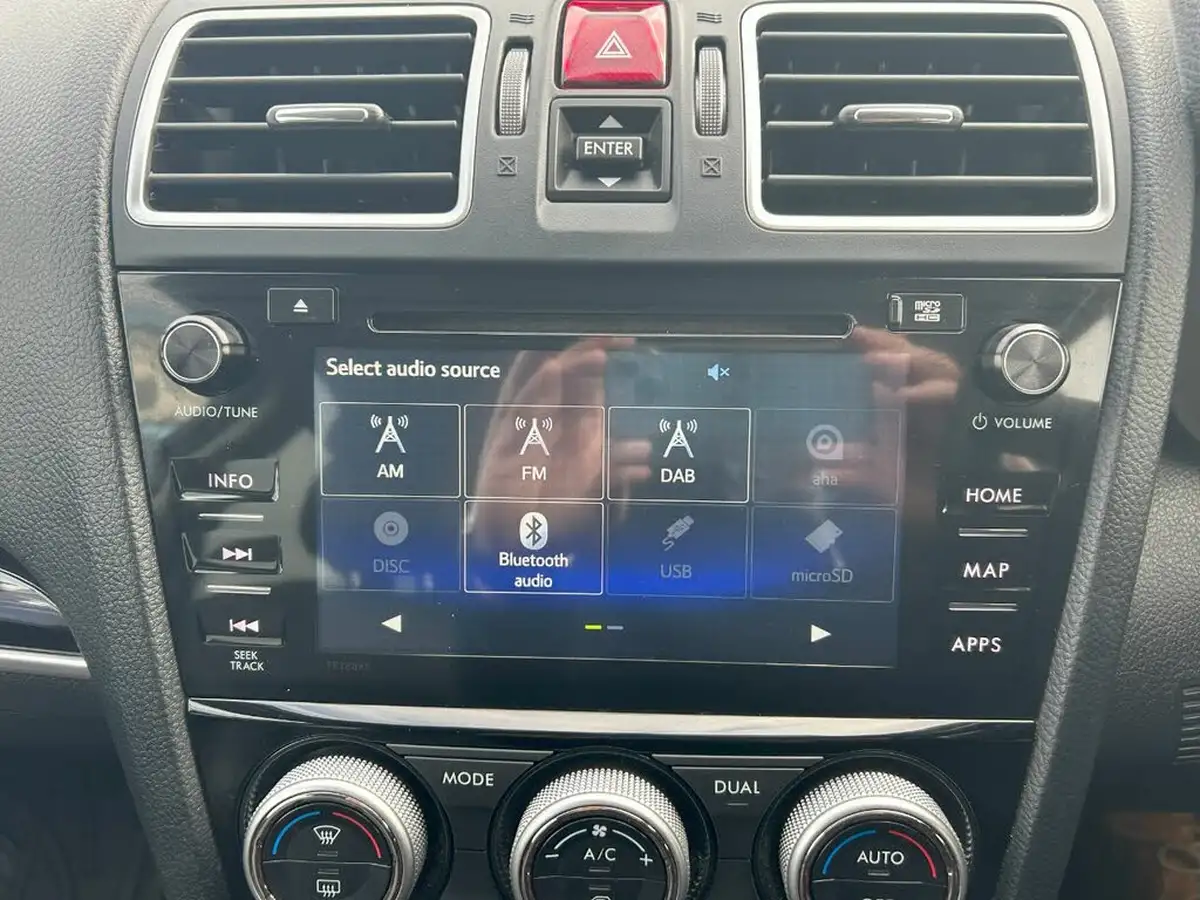 2016-subaru-forester-big-23