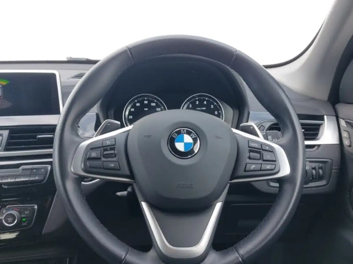 2019-bmw-x1-20-xdrive20i-xline-big-6