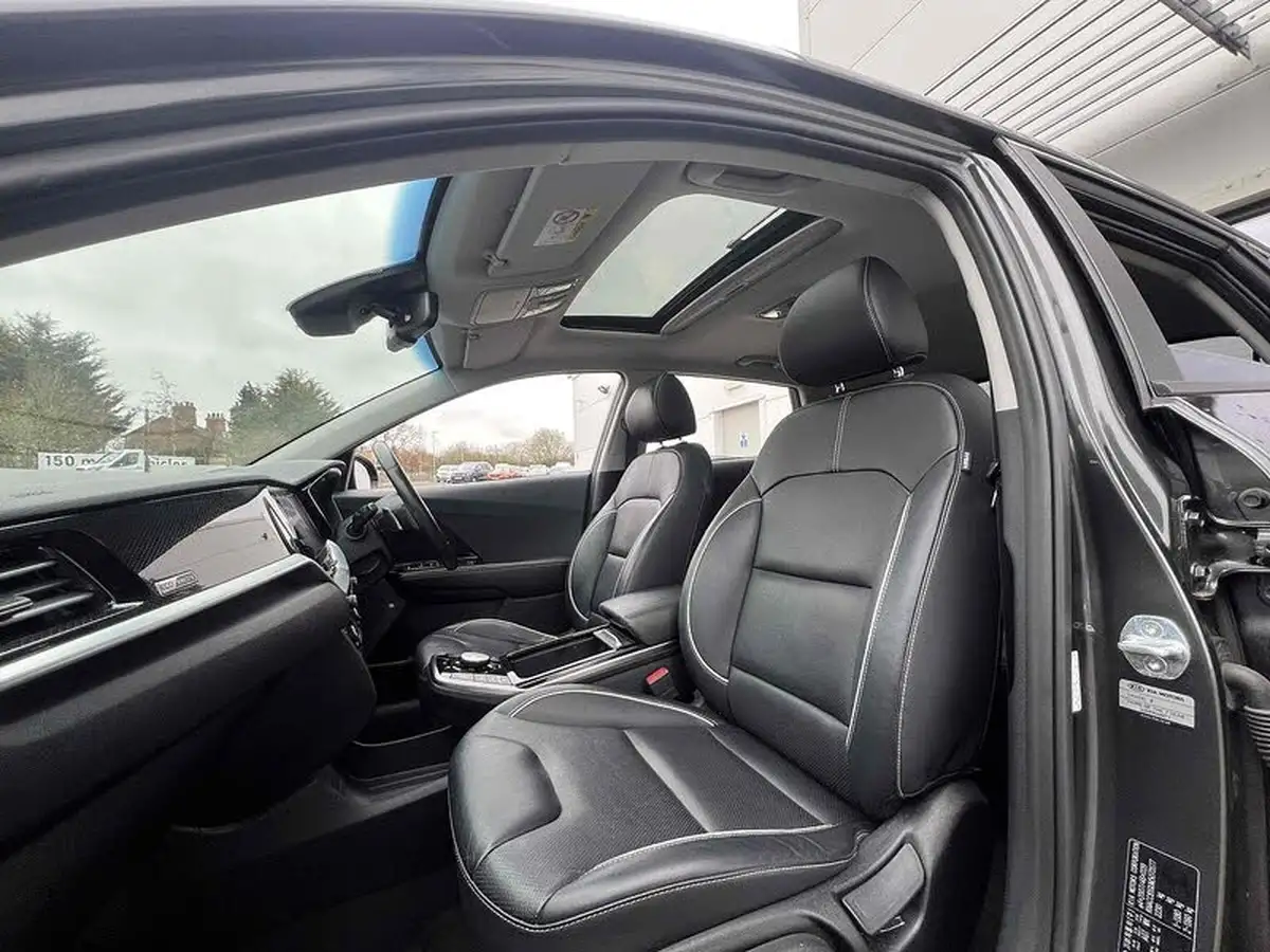 2021-kia-e-niro-ev-4-big-9