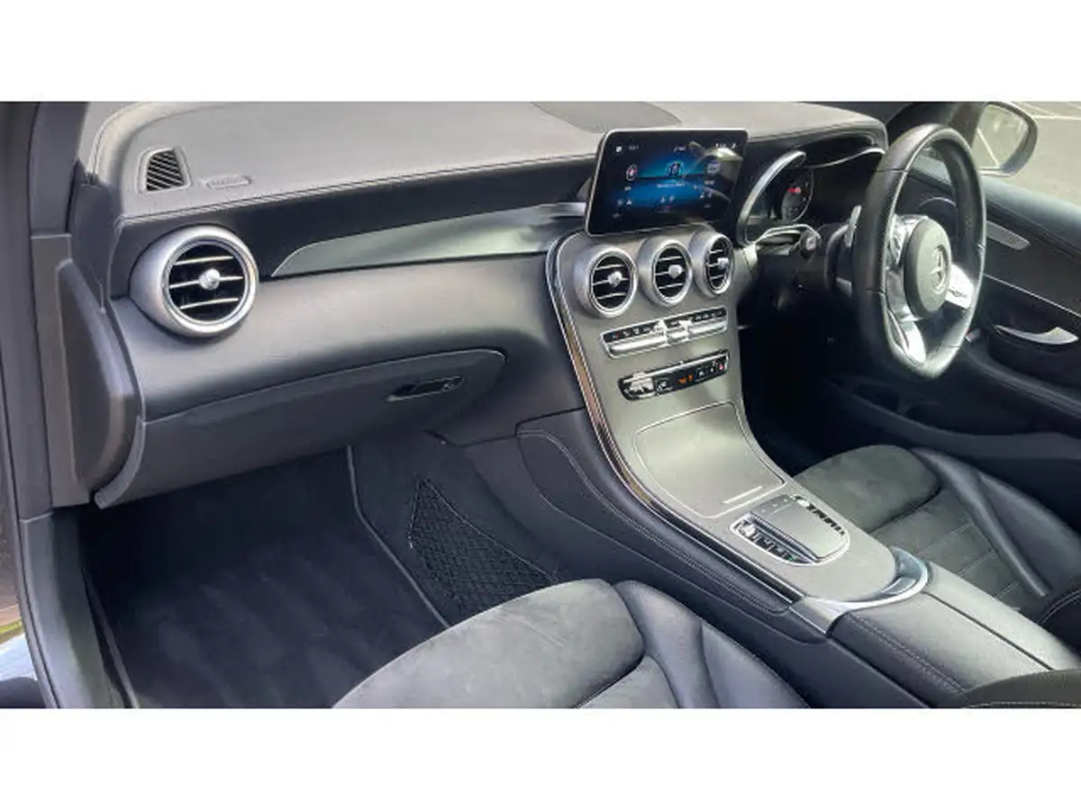 2019-mercedes-benz-glc-class-20d-glc220d-amg-line-coupe-4d-4matic-plus-big-32