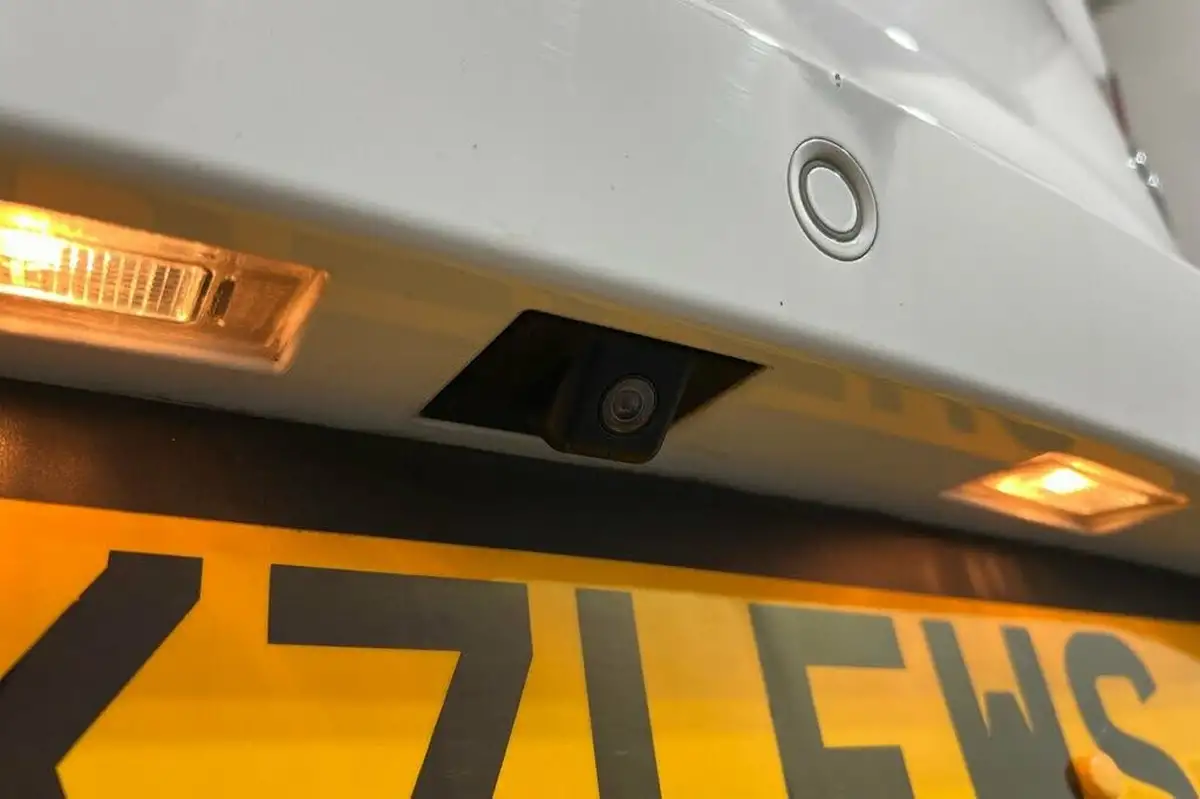 2022-mg-mg3-15-vti-tech-exclusive-nav-big-15