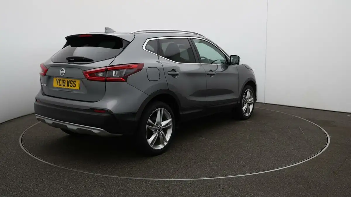 2019-nissan-qashqai-13-dig-t-n-motion-140ps-big-7