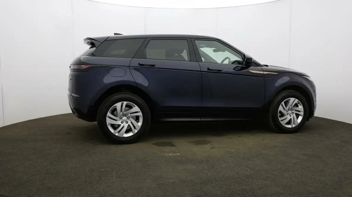 2022-land-rover-range-rover-evoque-15-p300e-r-dynamic-s-big-45