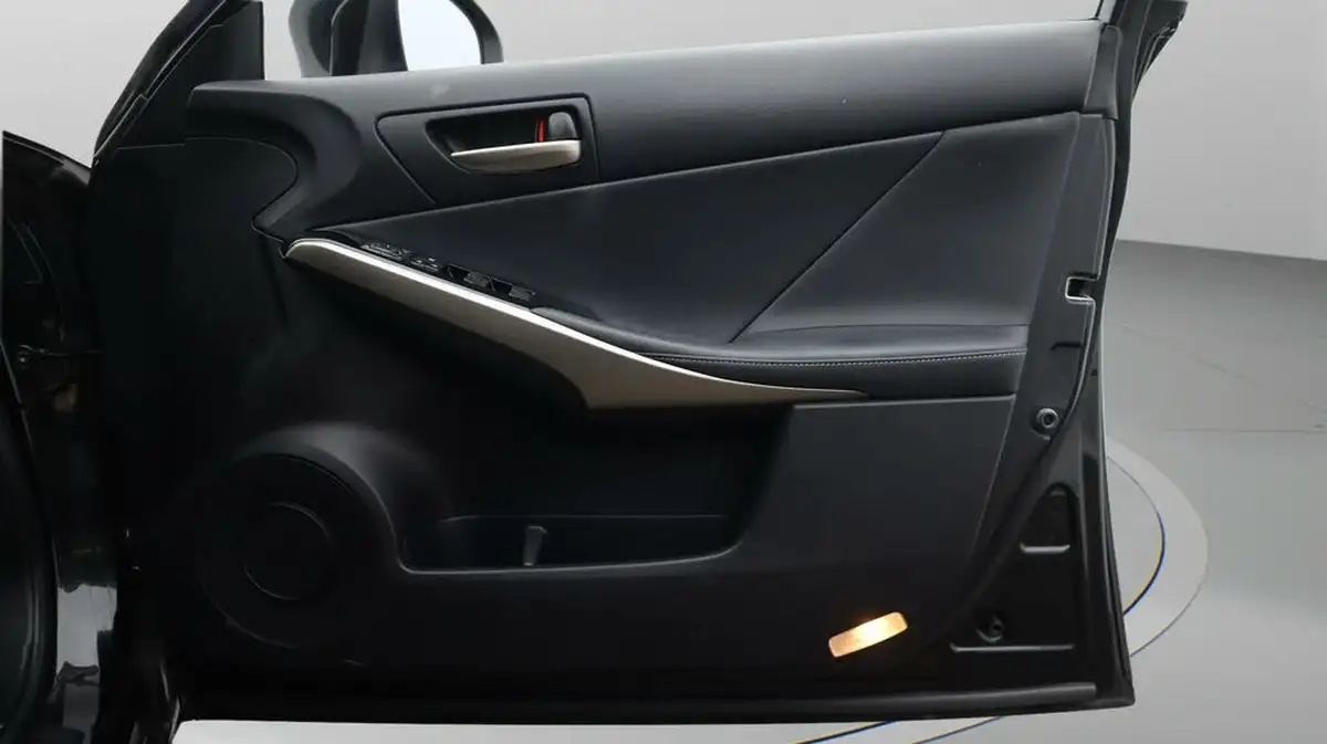 2018-lexus-is-300h-25-executive-edition-lexus-navigation-big-15