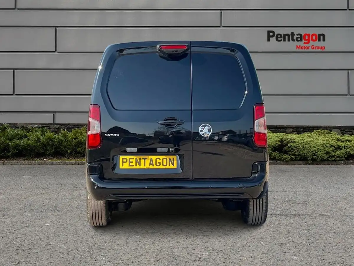 2025-vauxhall-combo-15cdti-pro-130pseu6d-big-13