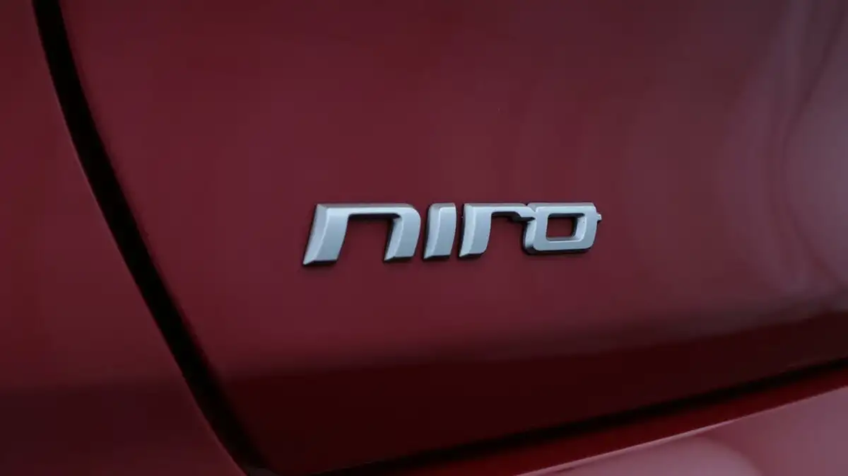 2022-kia-e-niro-ev-2-64-big-20