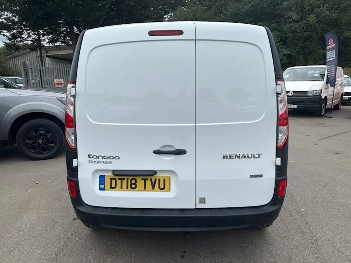 2018-renault-kangoo-maxi-e-maxi-ze33-panel-big-9
