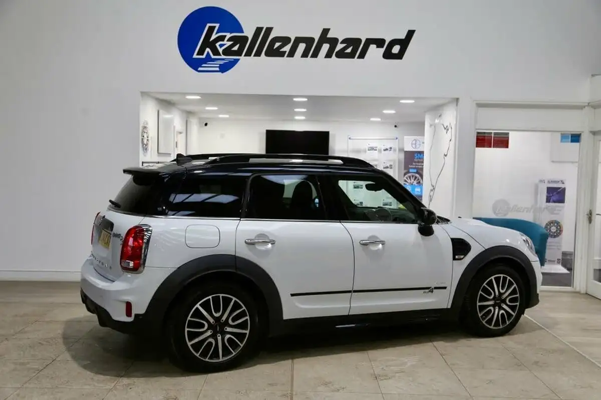 2018-mini-countryman-20td-cooper-d-jcw-chilinav-plusss-all4-big-37