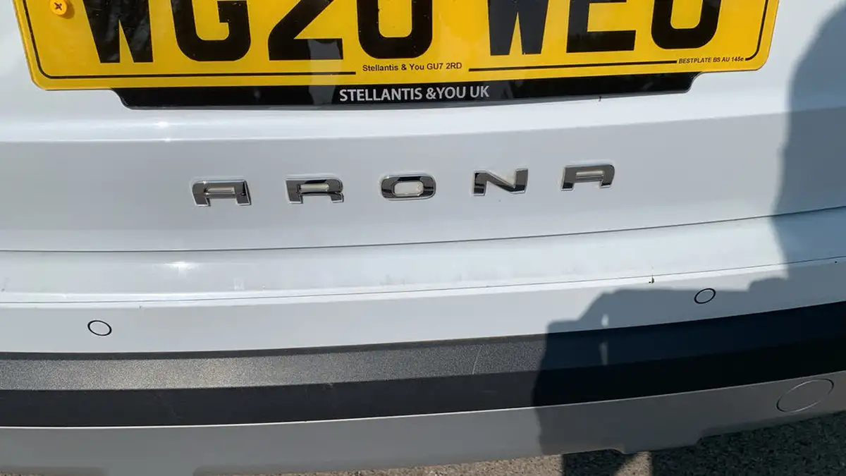 2020-seat-arona-10-tsi-xcellence-lux-115ps-big-39