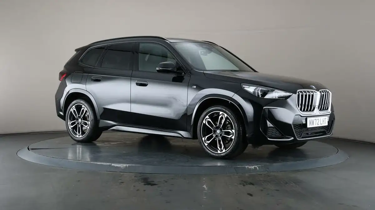 2022-bmw-x1-20td-sdrive-18d-m-sport-premier-big-49