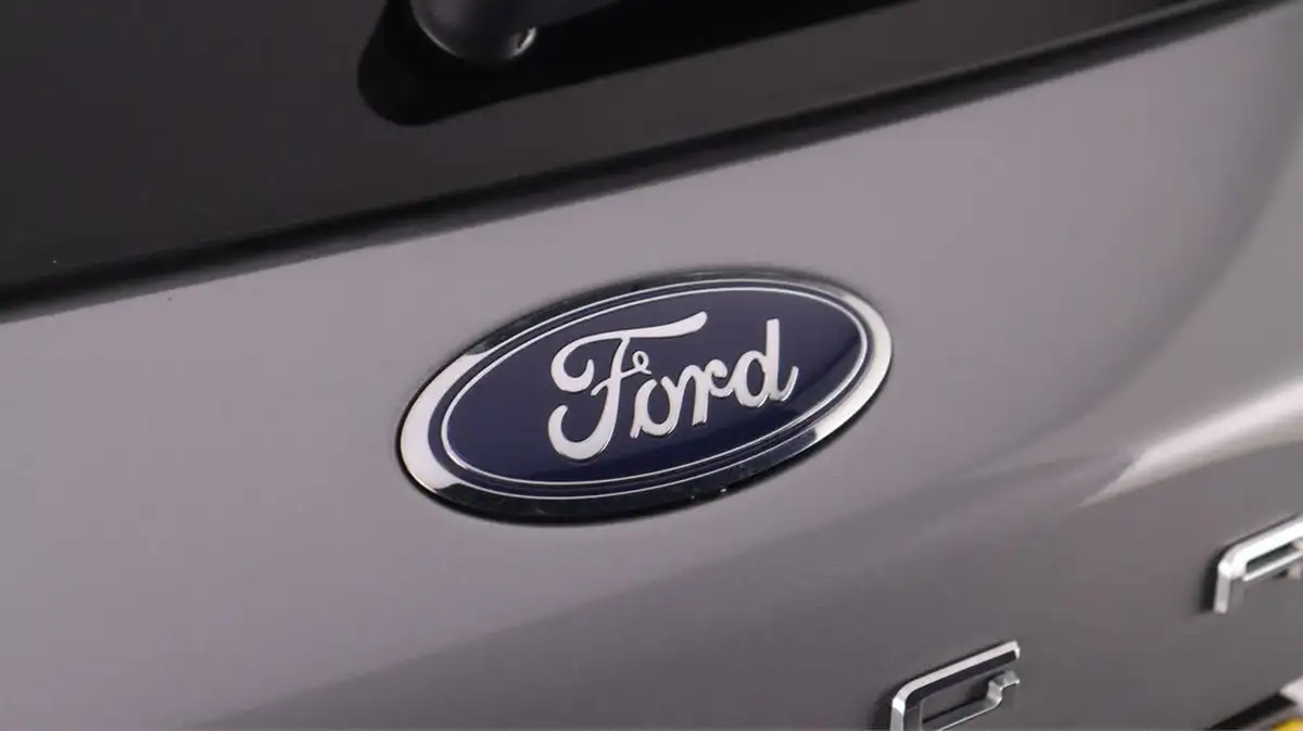 2022-ford-kuga-25t-st-line-x-edition-225ps-phev-big-21