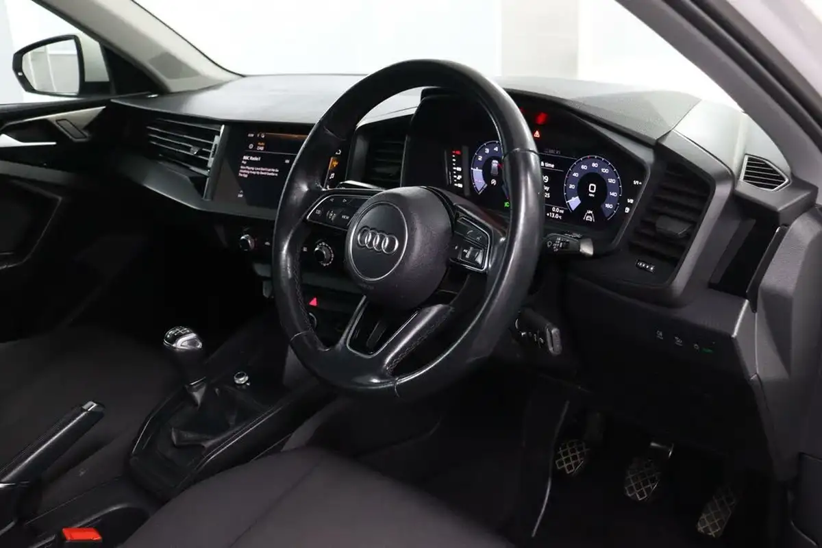 2020-audi-a1-10-25-tfsi-technik-big-2