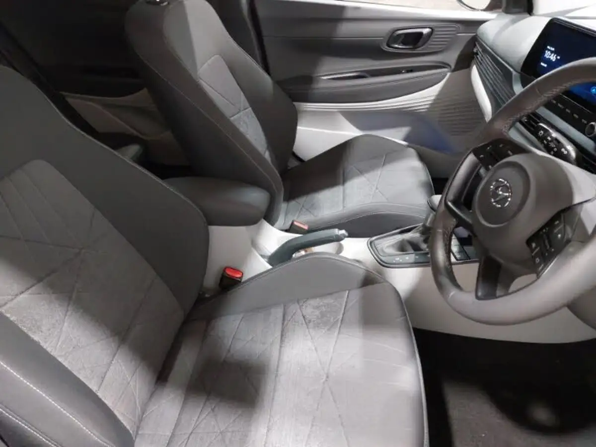 2023-hyundai-bayon-10-t-gdi-ultimate-120ps-dct-big-17
