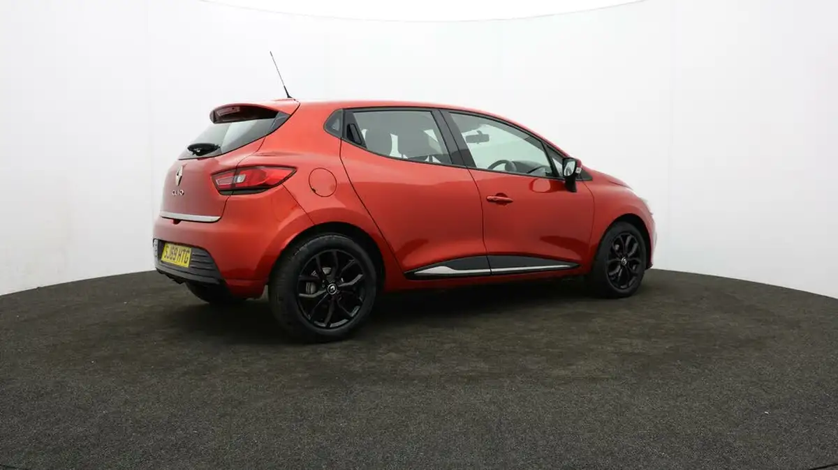 2019-renault-clio-09-tce-play-90ps-big-25