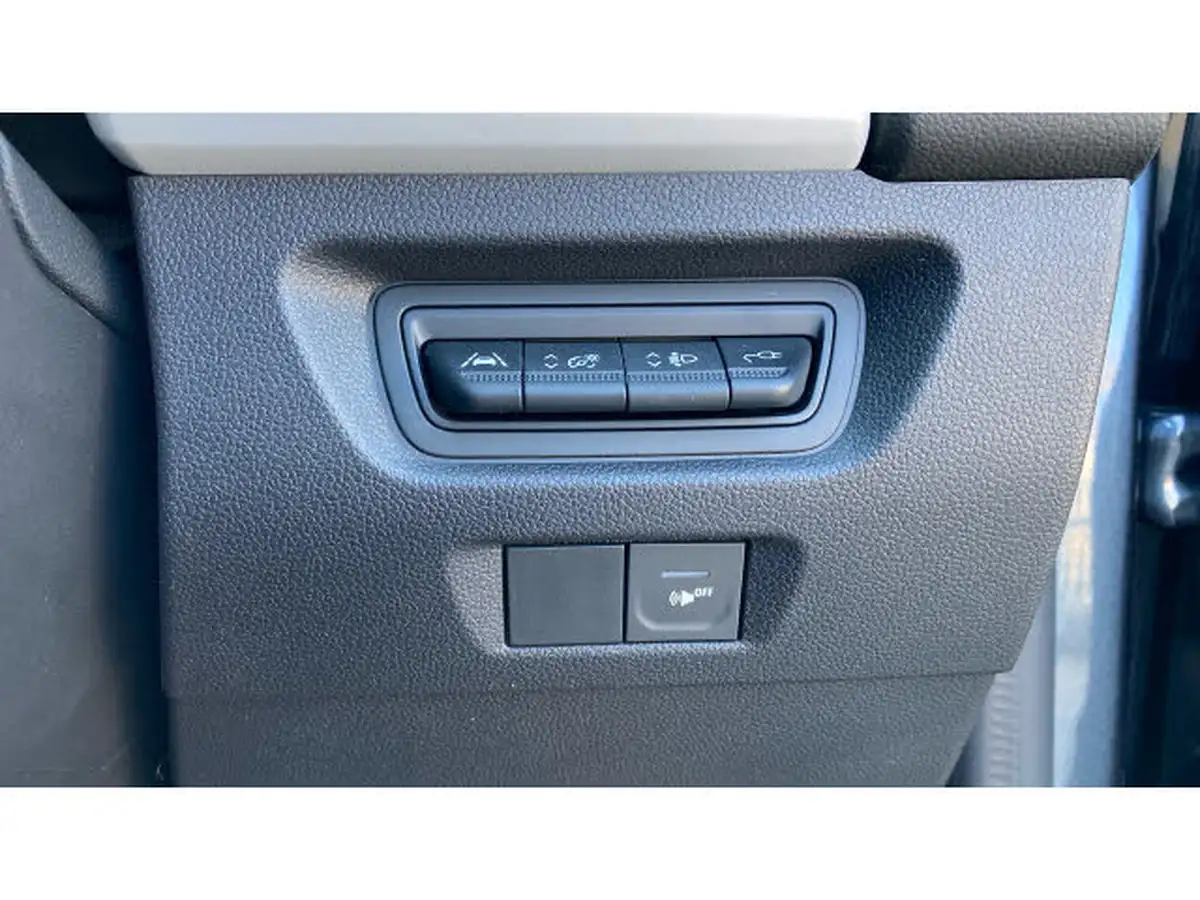 2021-renault-zoe-e-i-iconic-135ps-r135ze50-big-28
