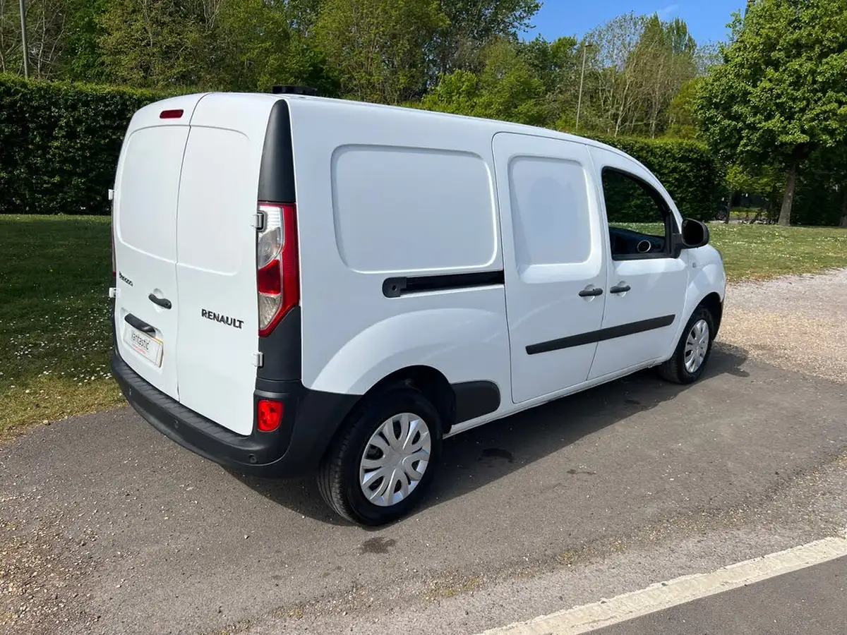 2017-renault-kangoo-maxi-15td-ll21-energy-dci-110-maxi-business-eu6-panel-1461cc-big-4