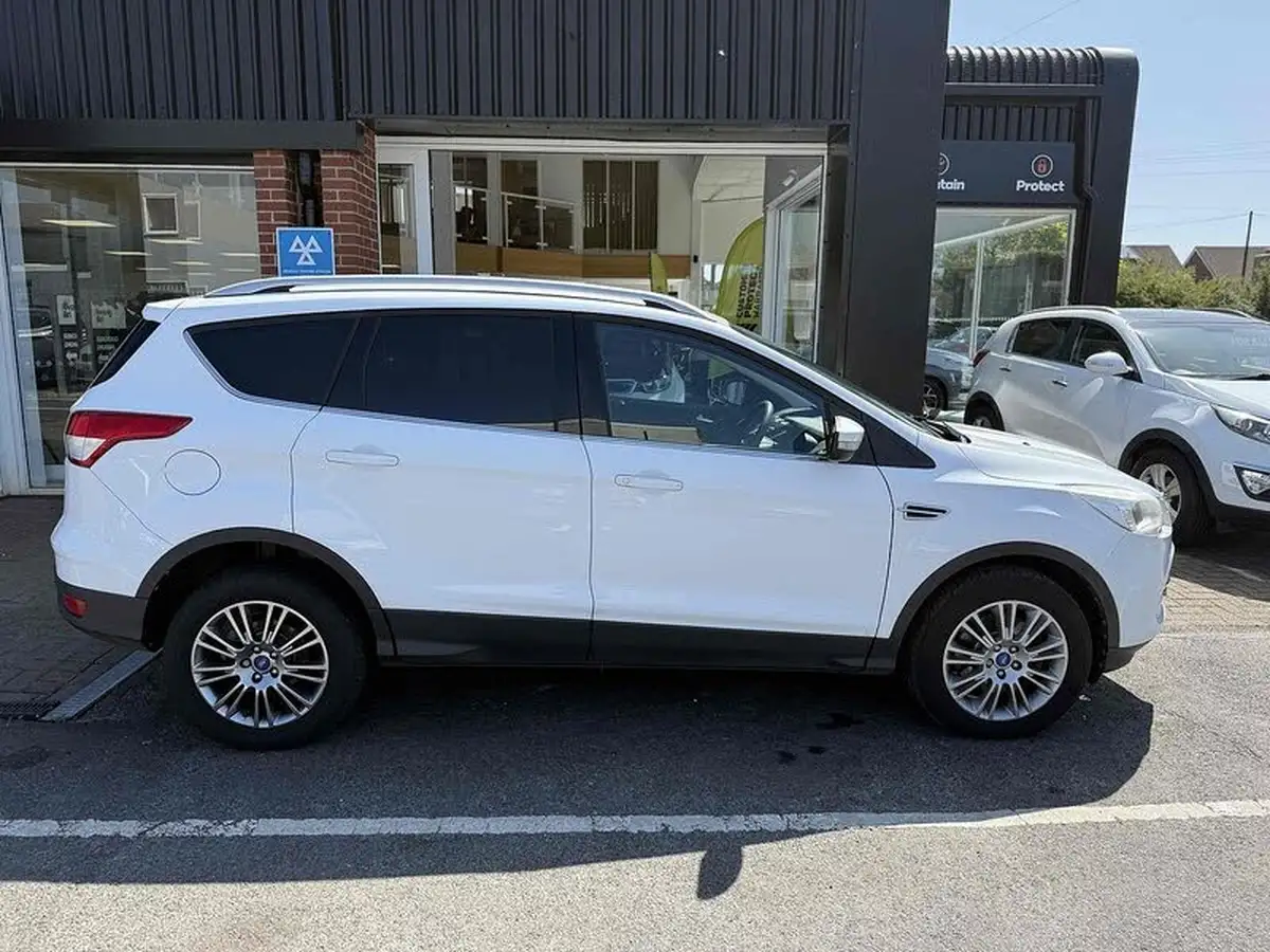 2014-ford-kuga-20tdci-titanium-140ps-big-7