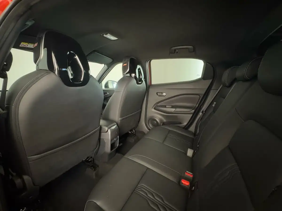 2023-nissan-juke-10-dig-t-tekna-dct-big-14