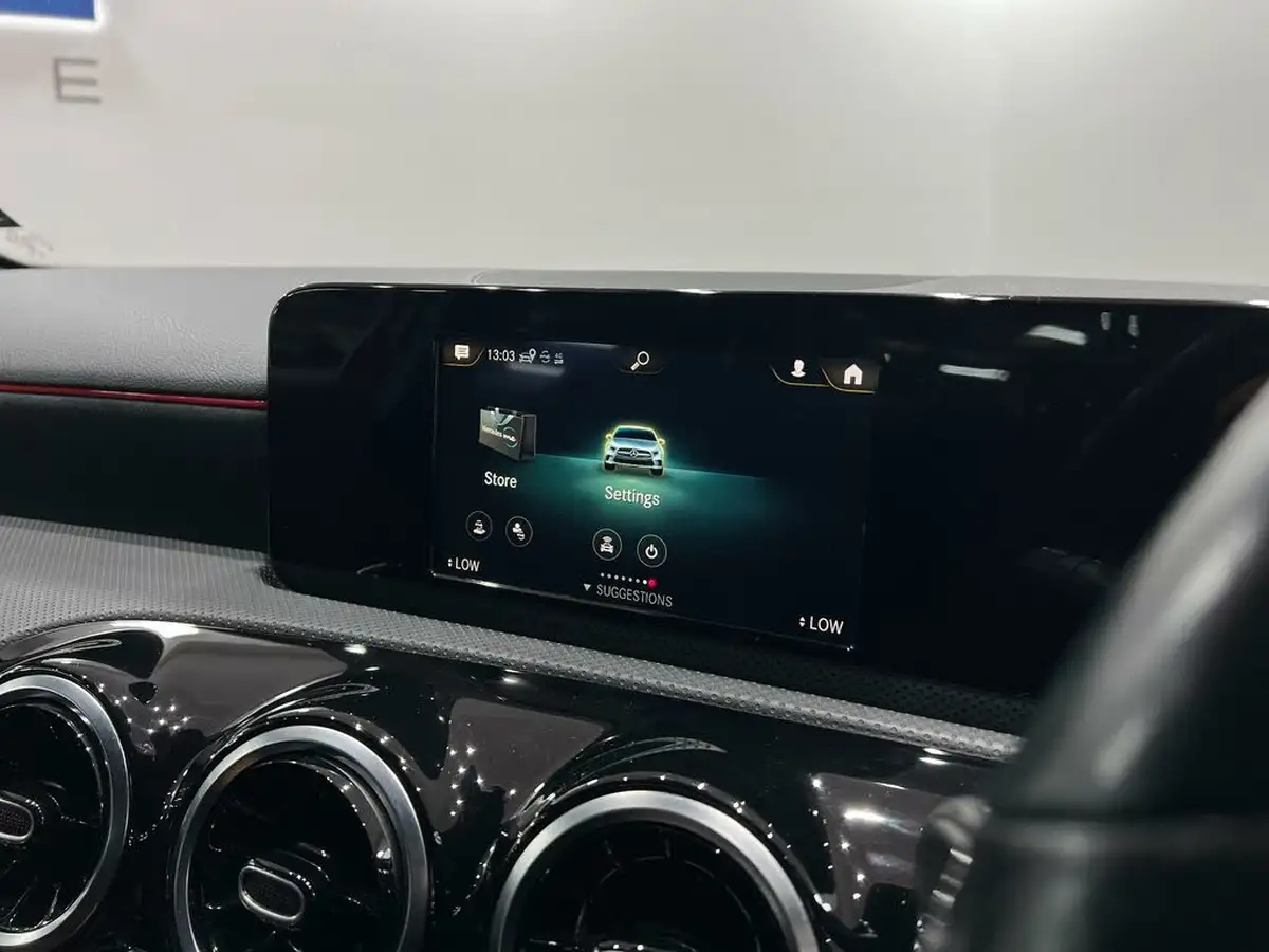 2020-mercedes-benz-a-class-13-a250e-amg-line-saloon-4d-big-34