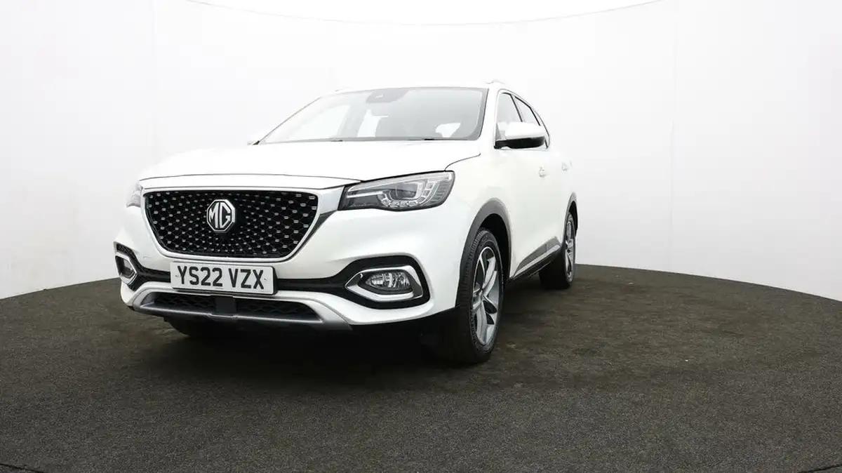 2022-mg-hs-15t-gdi-exclusive-162ps-dct-big-49