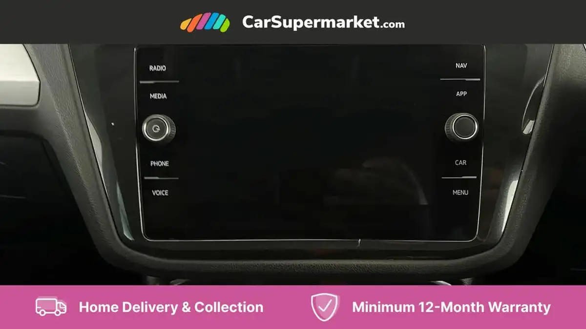 2018-volkswagen-tiguan-20tdi-se-navigation-150ps-ss-dsg-big-15