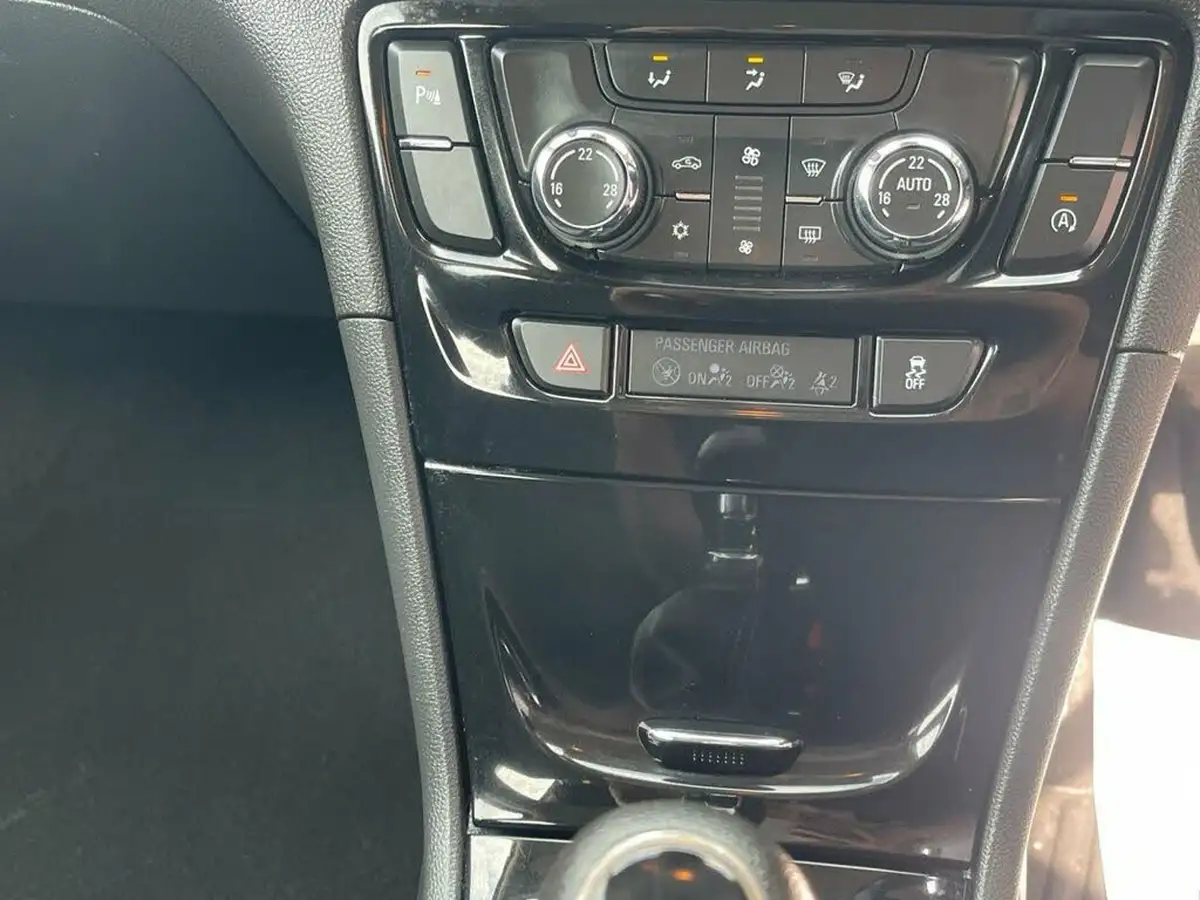 2017-vauxhall-mokka-x-14i-16v-turbo-active-140ps-ss-1364cc-big-11