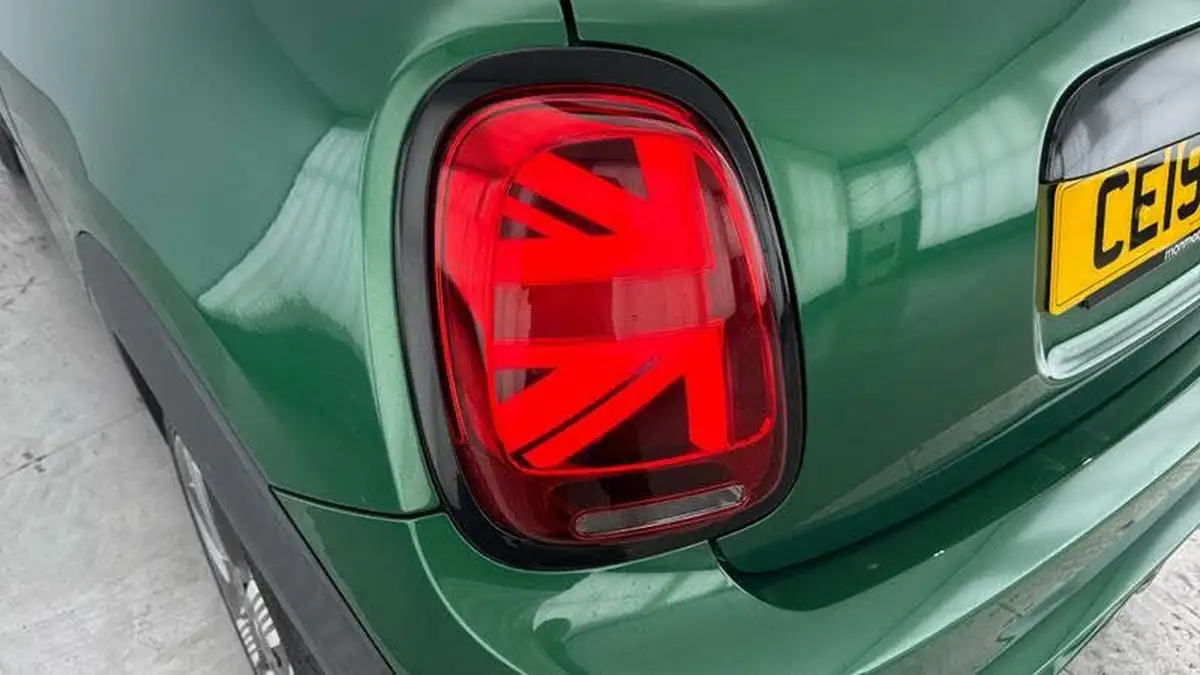 2019-mini-cooper-20-cooper-s-60-years-edition-big-25