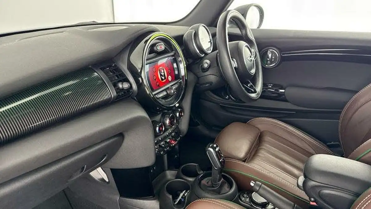 2019-mini-cooper-20-cooper-s-60-years-edition-big-1