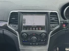 2017-jeep-grand-cherokee-64-hemi-srt-small-12